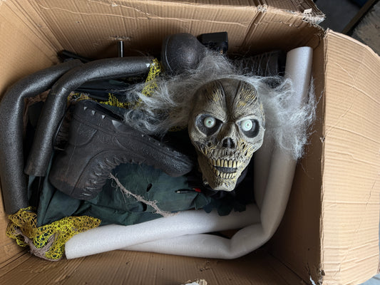 Cellar Dweller - Animatronic