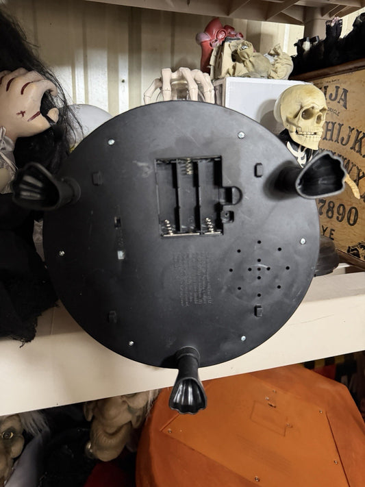 Spirit Halloween Animated Animatronic Life Size Gemmy Talk Back Skully