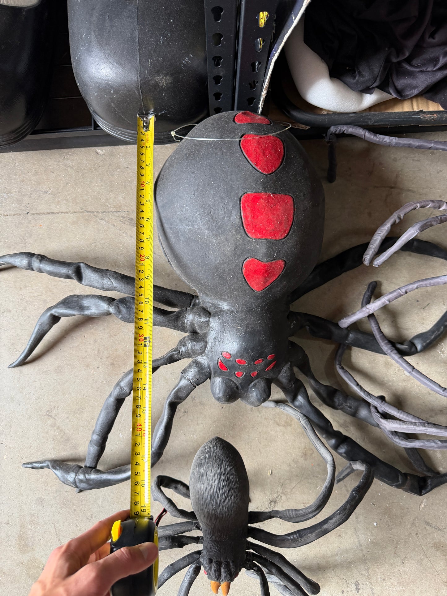 Lot of Spiders - Props