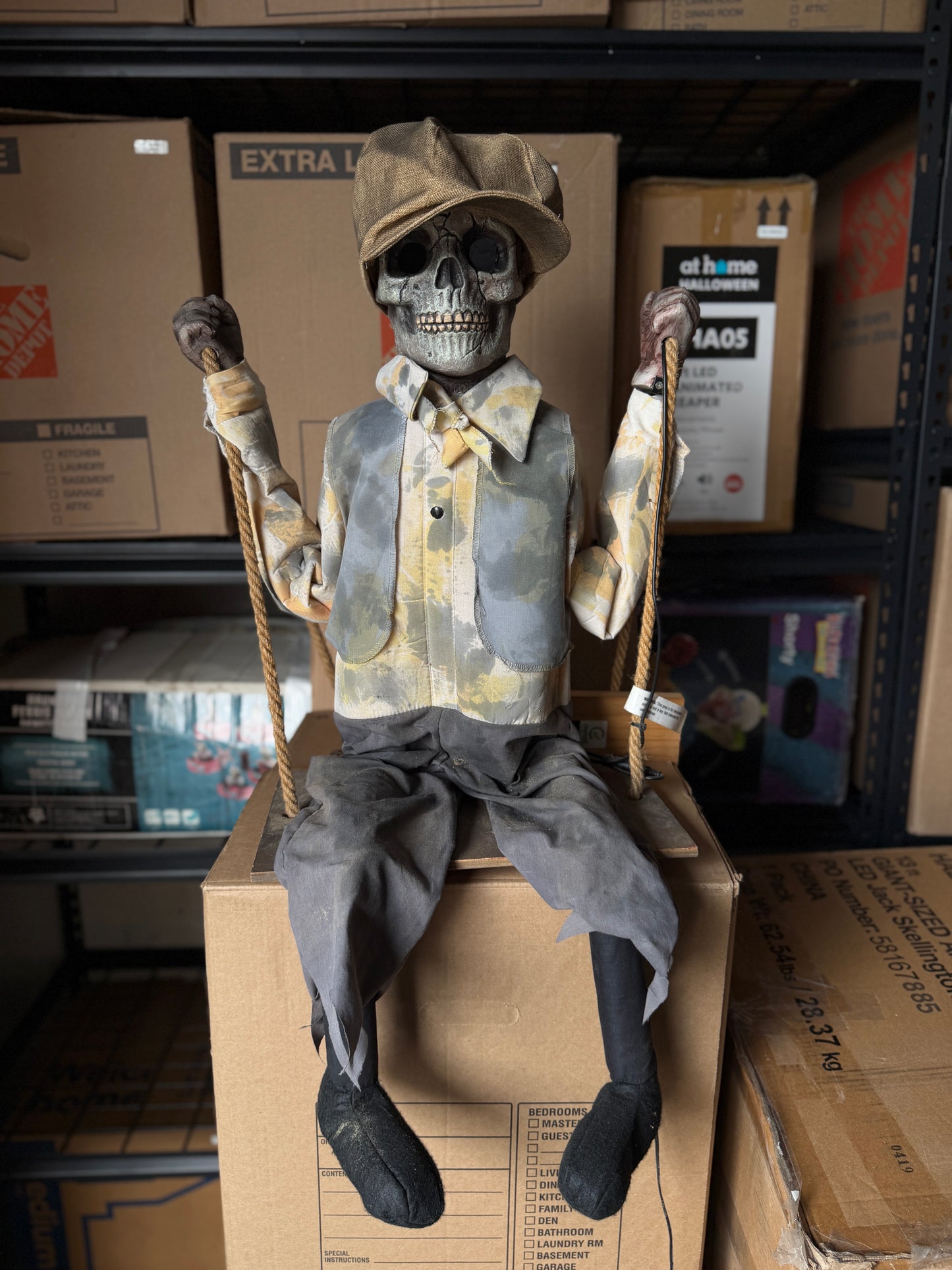 Swinging Skeleton Boy - Animatronic