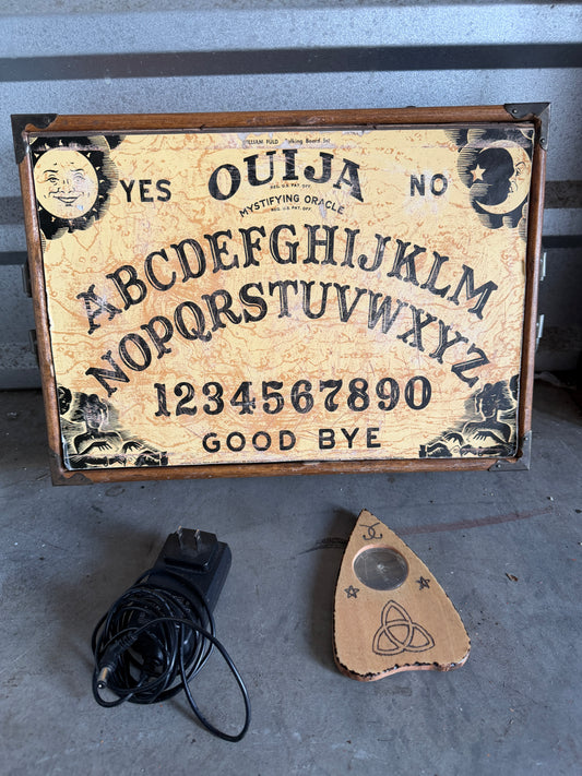 CUSTOM PRO Ouija Board Animatronic