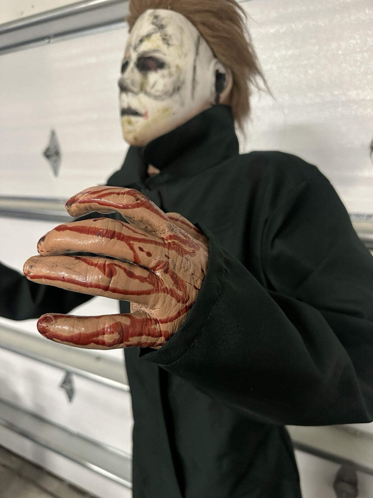 Spirit Halloween Life Size Prop Michael Myers Trick Or Treat Studios II 2