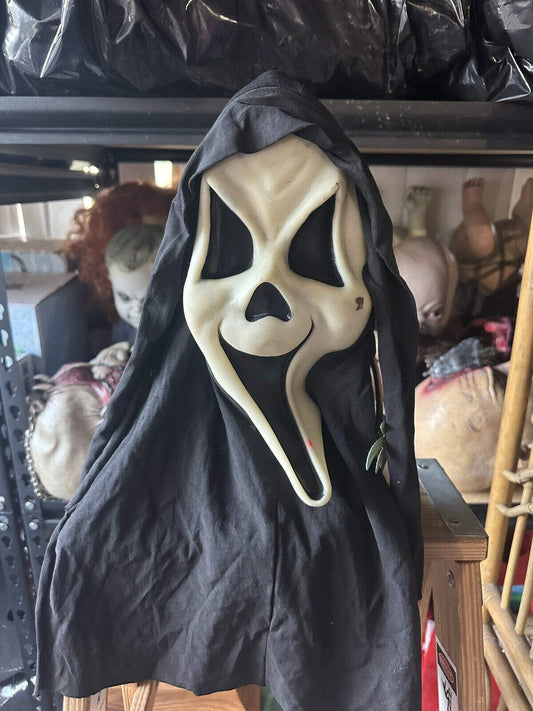 Vintage Fun World Happy Ghost mask Cotton Shroud  Scream Easter Unlimited