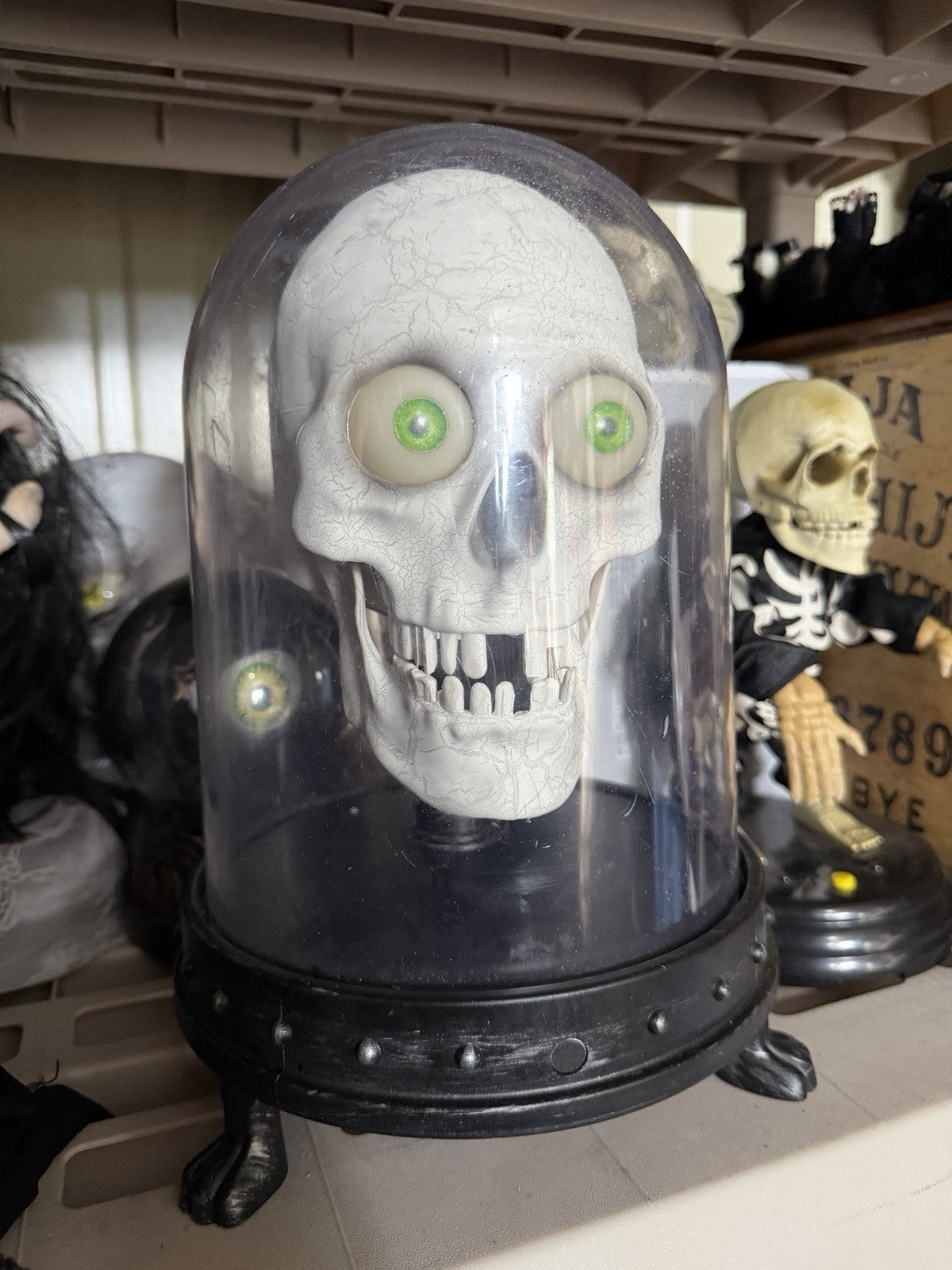 Spirit Halloween Animated Animatronic Life Size Gemmy Talk Back Skully