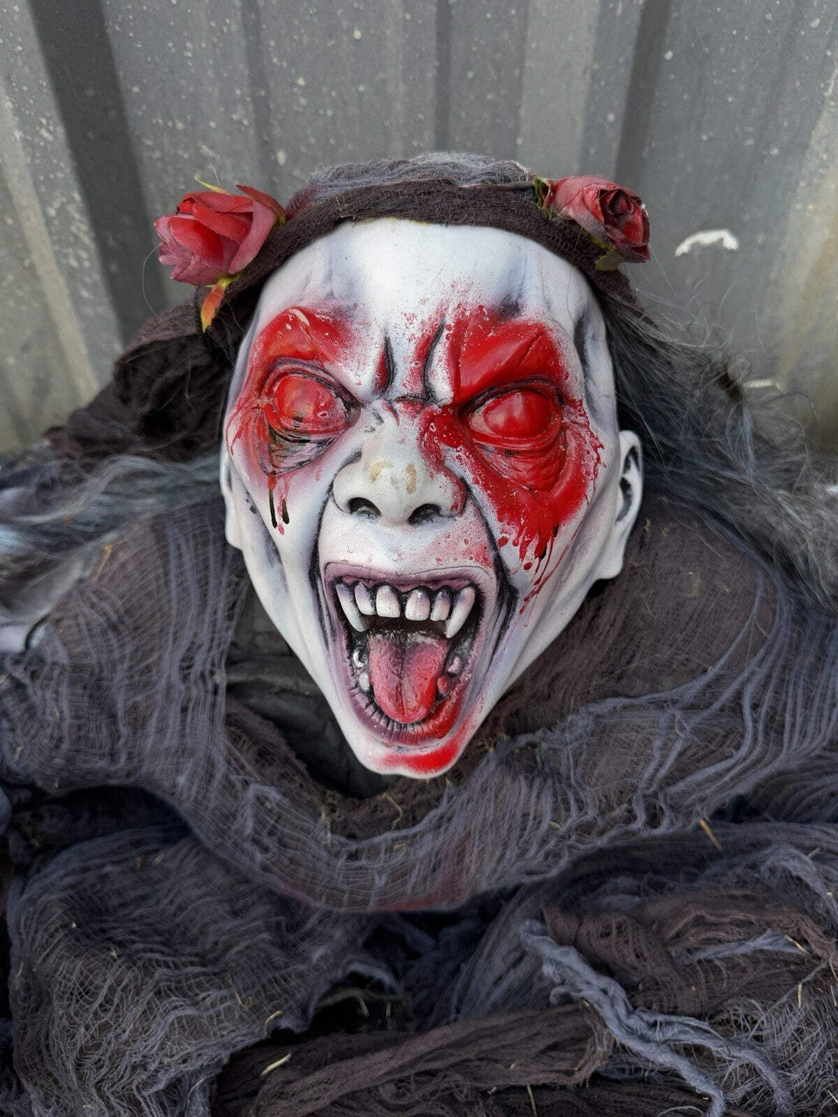 Spirit Halloween Life Size Hanging Vampire Bride Not Animatronic Forum Novelties