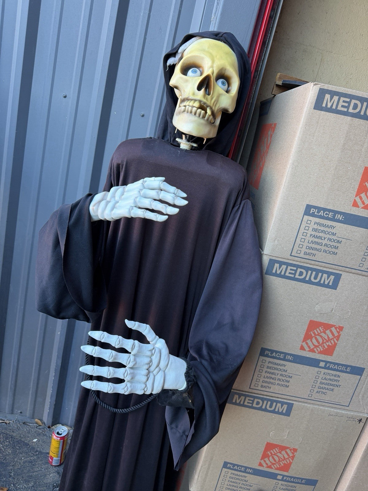 Gemmy Animatronic Life Size Spirit Halloween Prop Posable Reaper