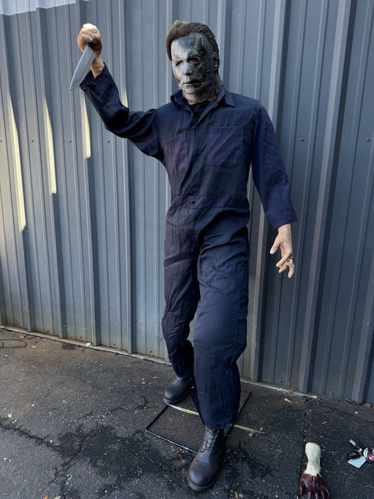 Animatronic Life Size Spirit Halloween Prop Michael Myers Halloween H20 Ends