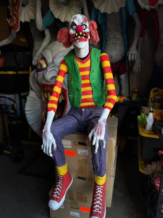 Chuckles The Clown GAG Studios Animatronic