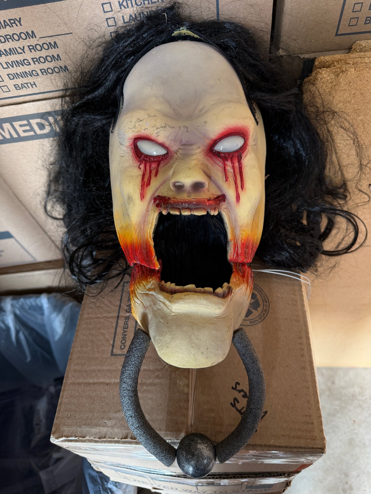 Ghoul Door Knocker Animatronic